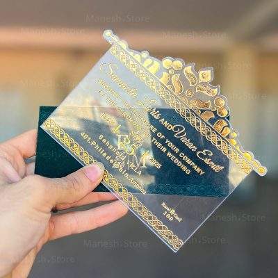 کارت عروسی RL109؛ ترکیبی از خاص بودن، لوکس بودن و طراحی مینیمال یکی از مهم‌ترین تصمیماتی که هر عروس و دامادی باید بگیرند، انتخاب کارت عروسی است. کارت عروسی، نماینده سلیقه و استایل شما در جشن ازدواجتان است و اولین چیزی است که مهمانان از مراسم شما مشاهده می‌کنند. اگر به دنبال یک کارت خاص، لوکس و منحصر‌به‌فرد هستید که در عین حال طراحی مینیمال و مدرن داشته باشد، کارت عروسی RL109 یکی از بهترین گزینه‌ها برای شما خواهد بود. این کارت با استفاده از جنس پلکسی، برش خاص لیزری، دو فرم چاپ طلاکوب (روی پلکسی و چاپ اول اسم روی پاکت)، یک اثر هنری خیره‌کننده را ایجاد کرده است که زیبایی و شکوه را همزمان در خود دارد. در ادامه، تمام جزئیات و ویژگی‌های این کارت عروسی خاص را بررسی خواهیم کرد تا با انتخابی آگاهانه، کارت عروسی رویایی خود را تهیه کنید.